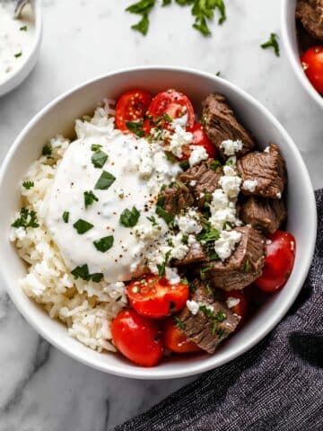 Mediterranean Steak Bites with Yogurt Sauce Recipe
