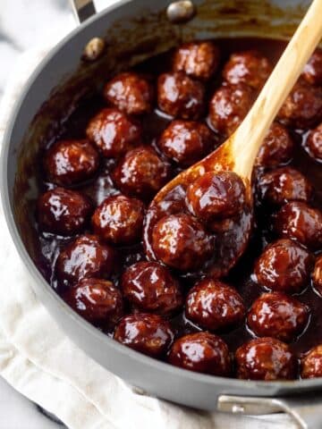 Spicy Cranberry BBQ Meatballs Recipe