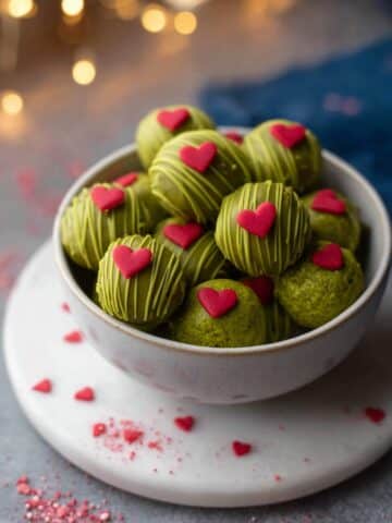 Grinch Oreo Balls with Red Velvet Oreos Recipe