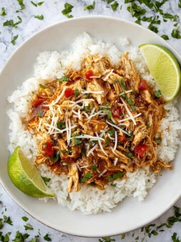 Slow Cooker Mexican Chicken Recipe