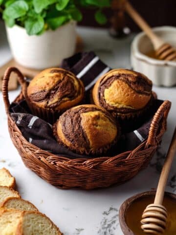 Banana Nutella Swirl Muffins Recipe