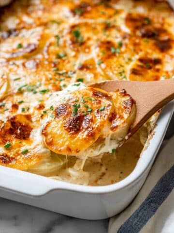 Cheesy Scalloped Potatoes Recipe
