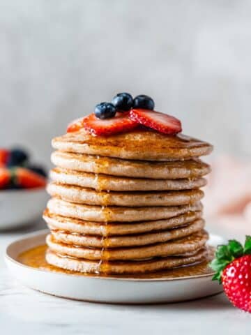 10-Minute Cottage Cheese Pancakes (High Protein Recipe) Recipe