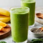 Green Spinach and Fruit Smoothie Recipe