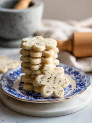 Lemon Lavender Shortbread Cookies Recipe