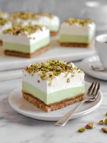 Layered Pistachio Pudding Dessert Recipe