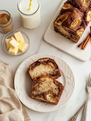 Cinnamon Swirled Banana Bread Recipe
