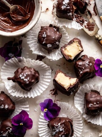 Frozen Chocolate Banana Yogurt Clusters Recipe