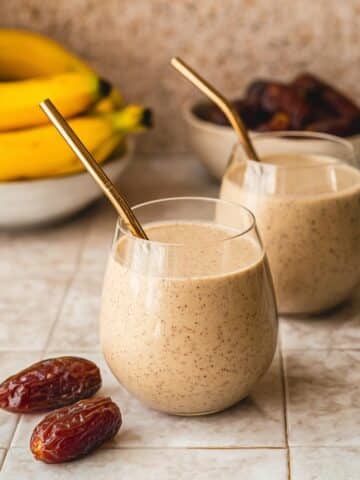 Date Smoothie with Bananas, Nuts, and Seeds Recipe