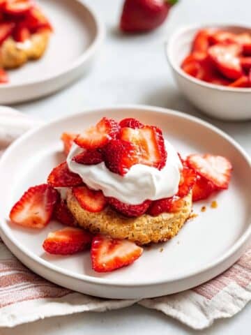 Easy Strawberry Shortcake Recipe