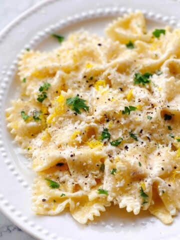 Creamy Lemon Ricotta Pasta (Under 10 Minutes!) Recipe