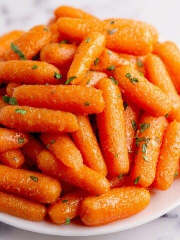 Easy Roasted Baby Carrots Recipe