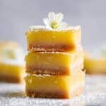Classic Lemon Bars with Crisp Shortbread Crust Recipe