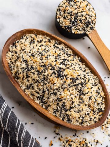 Homemade Everything Bagel Seasoning Recipe