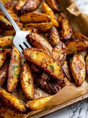 Crispy Roasted Potatoes with Lemon and Garlic Recipe