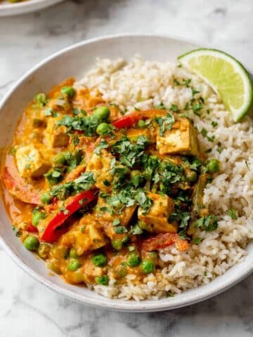 Slow Cooker Thai Peanut Chicken Recipe