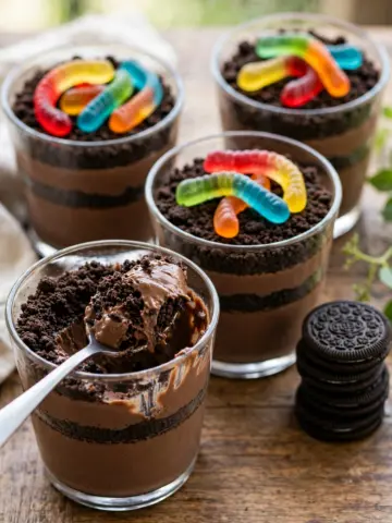 Homemade Dirt Pudding with Oreo Crumbs and Gummy Worms Recipe