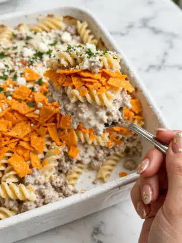 Amish Hamburger Noodle Casserole Recipe